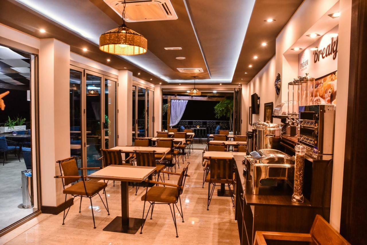 Padam Hotel & Spa Ulcinj Exterior photo